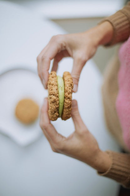 Oatmeal Matcha Cream Pies