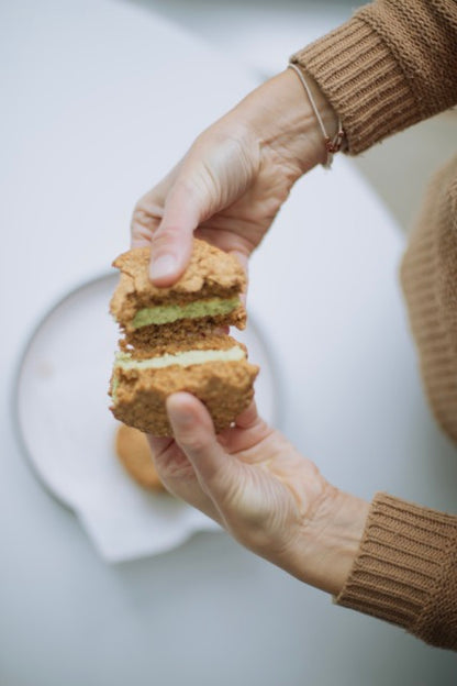 Oatmeal Matcha Cream Pies