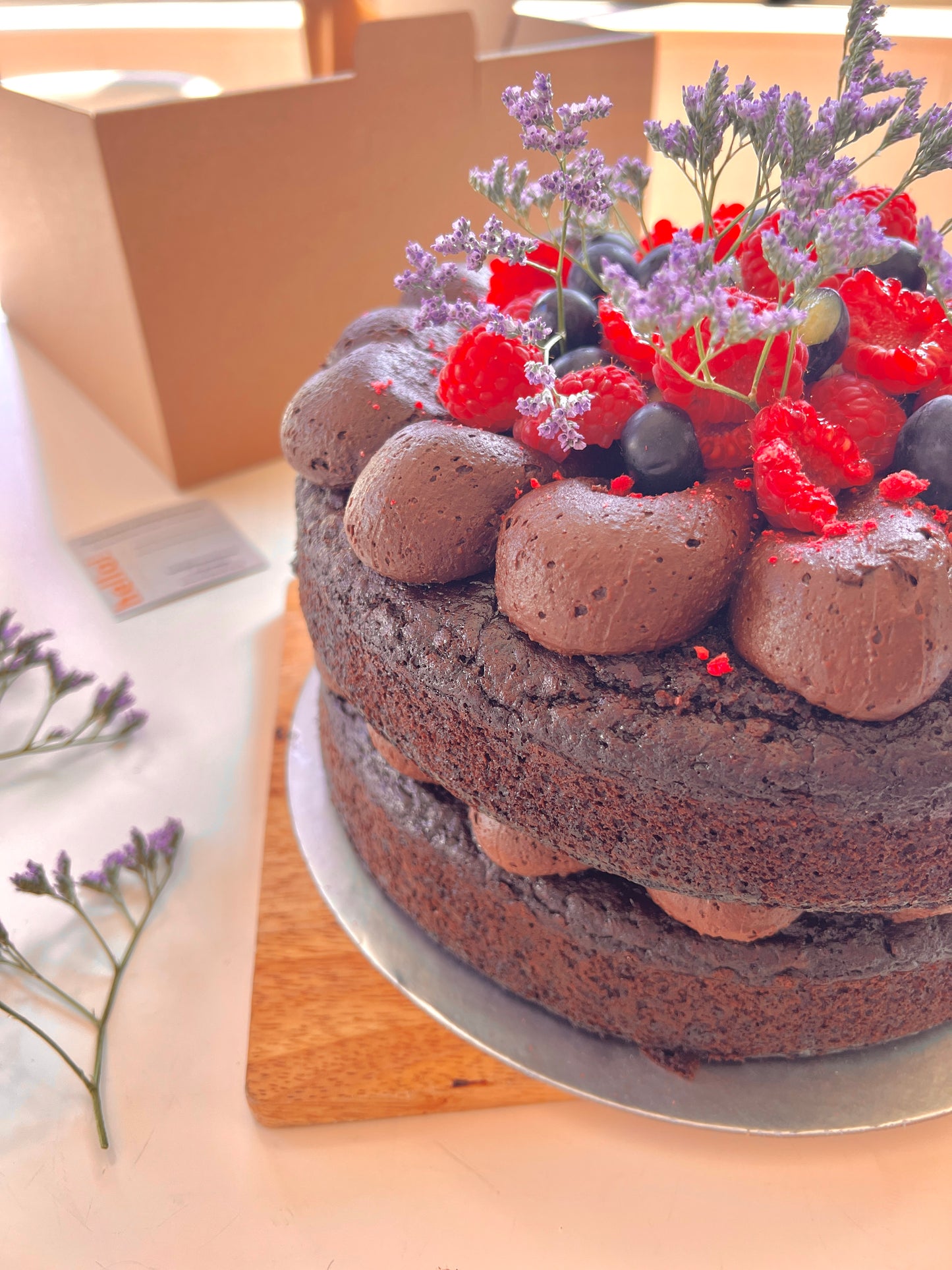 Chocolate and Berries Cake